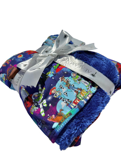 The Clawww Bamboo Plush Standard Blanket